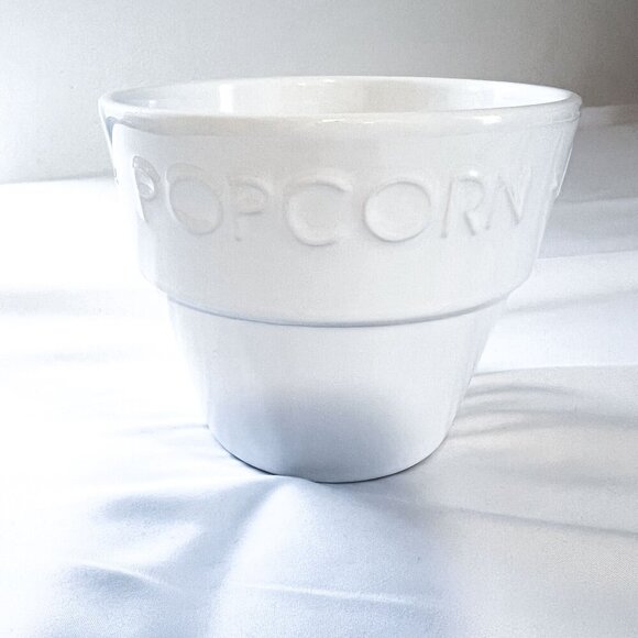 Crate & Barrel Popcorn Bowl NEW! - Picture 2 of 6